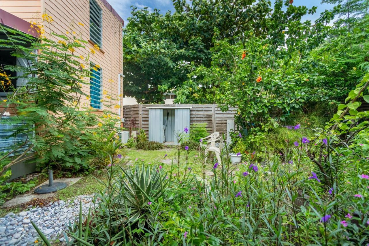 Appartement Charmant Au Carbet Avec Vue Sur La Mer 50 M² Le Carbet Eksteriør billede